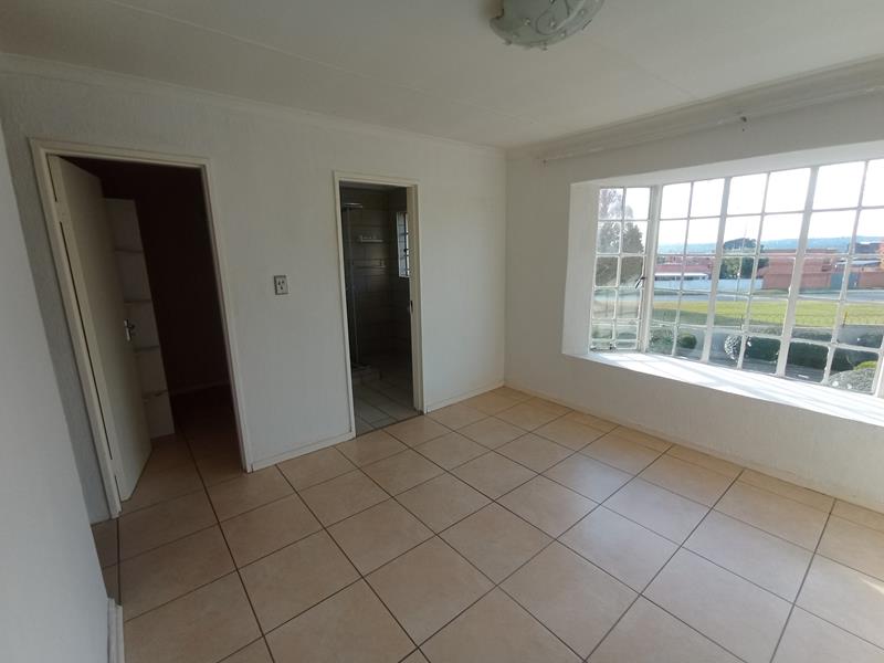 1 Bedroom Property for Sale in Ormonde Gauteng