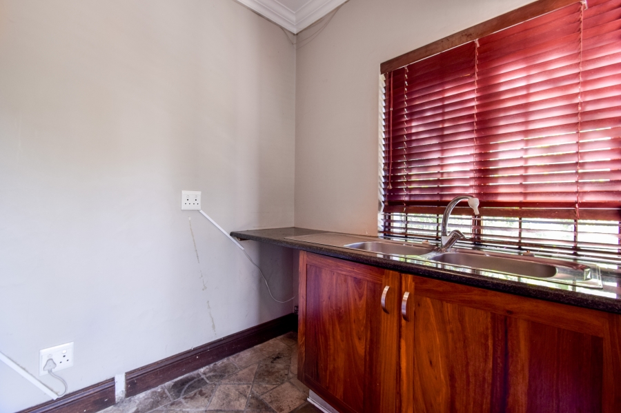 3 Bedroom Property for Sale in Faerie Glen Gauteng