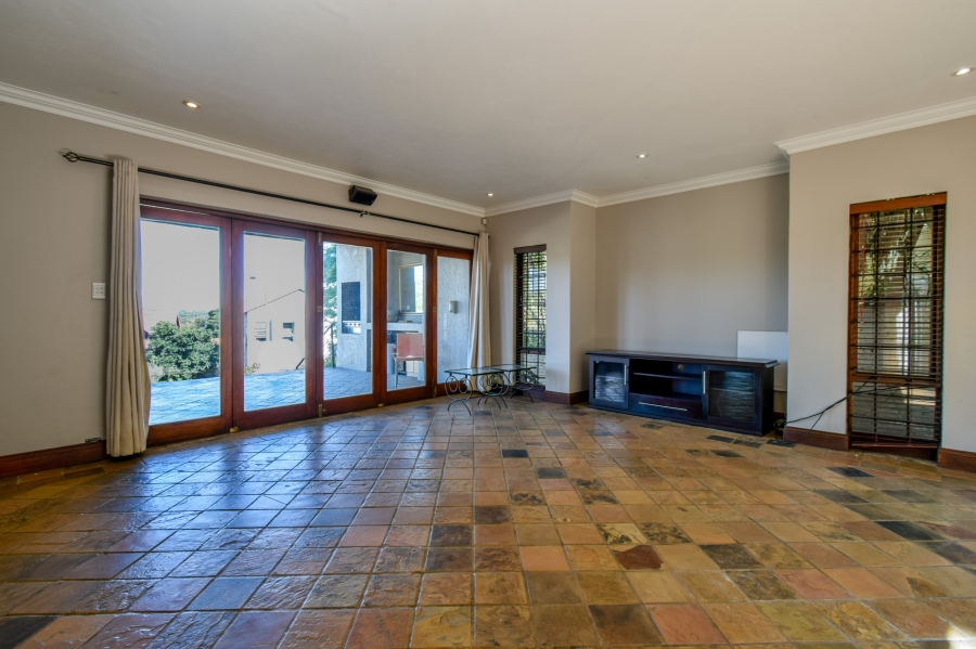 3 Bedroom Property for Sale in Faerie Glen Gauteng