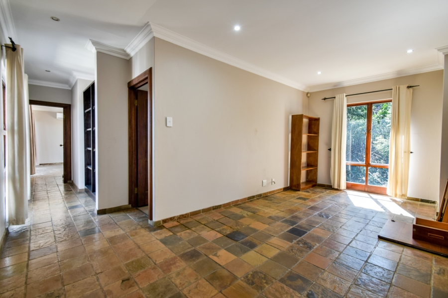 3 Bedroom Property for Sale in Faerie Glen Gauteng