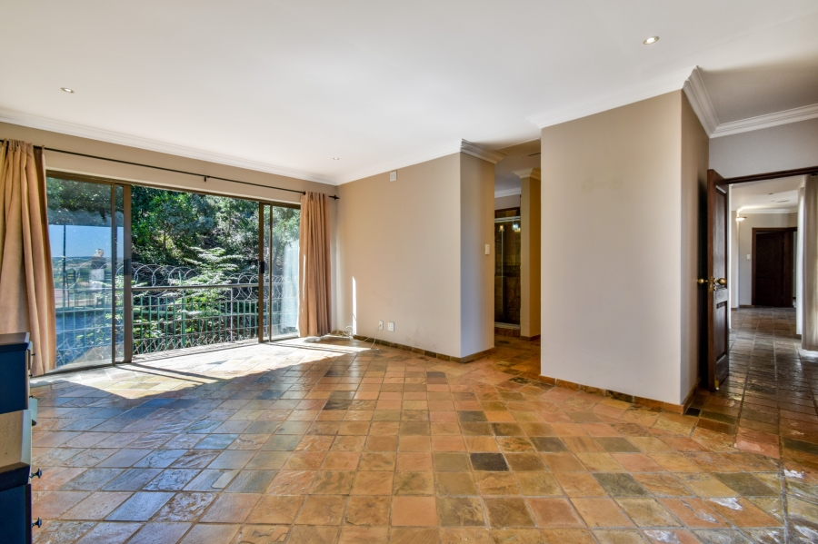 3 Bedroom Property for Sale in Faerie Glen Gauteng