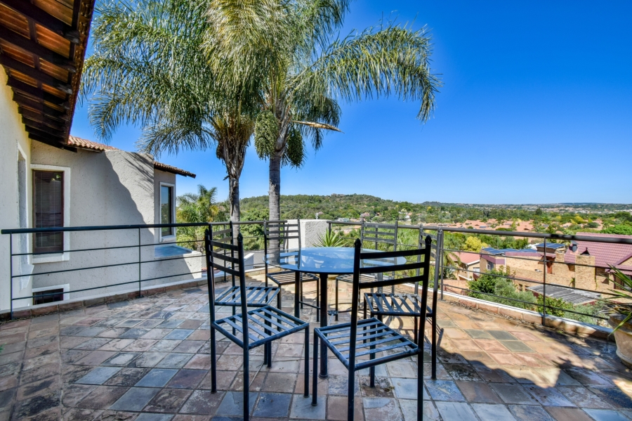 3 Bedroom Property for Sale in Faerie Glen Gauteng