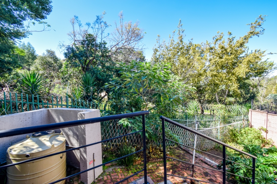 3 Bedroom Property for Sale in Faerie Glen Gauteng