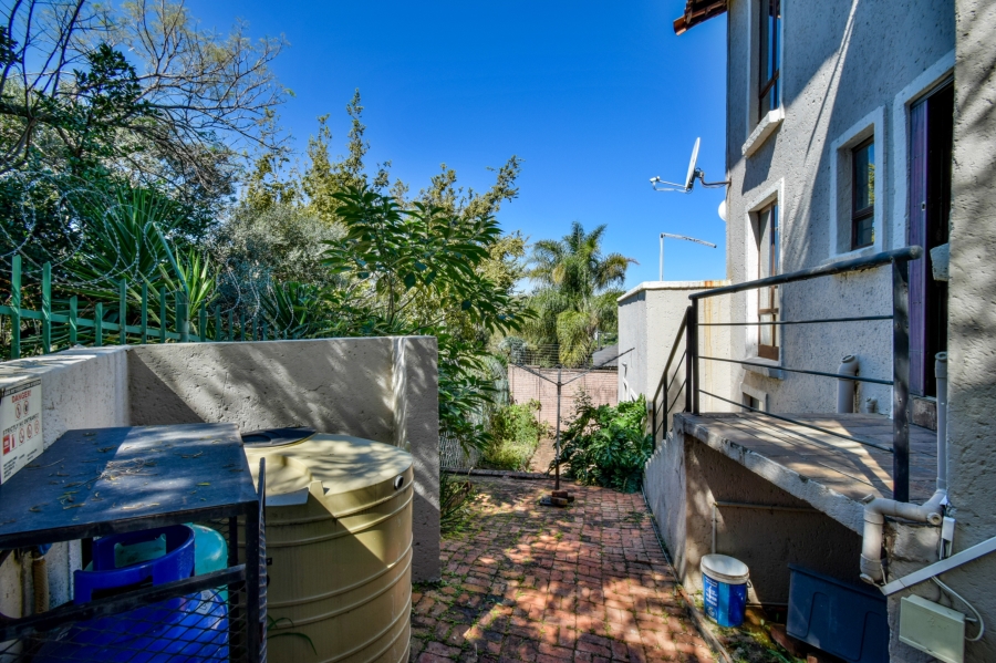 3 Bedroom Property for Sale in Faerie Glen Gauteng