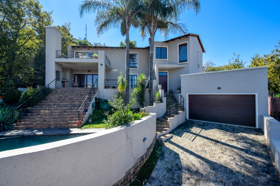 3 Bedroom Property for Sale in Faerie Glen Gauteng