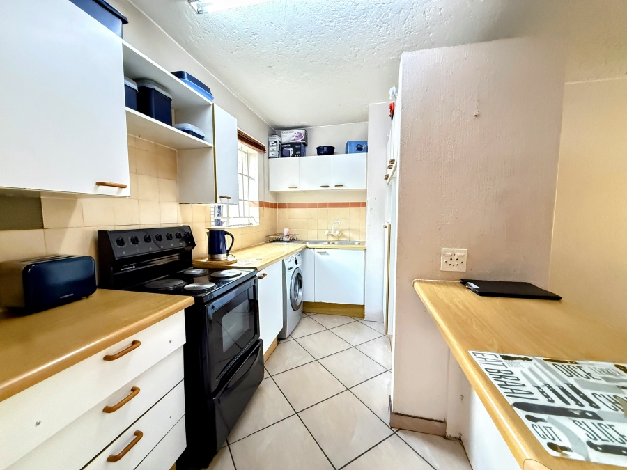 2 Bedroom Property for Sale in Rietfontein Gauteng