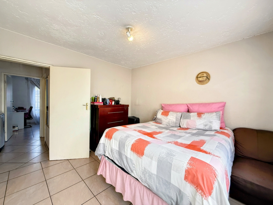 2 Bedroom Property for Sale in Rietfontein Gauteng