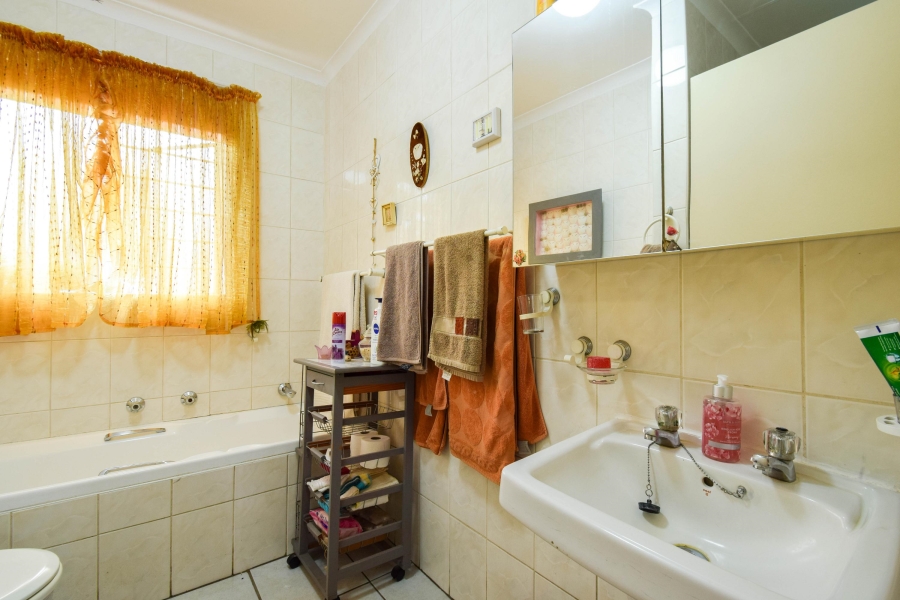2 Bedroom Property for Sale in Annlin Gauteng