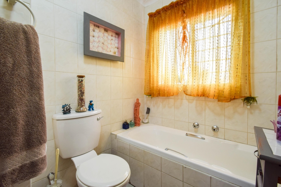2 Bedroom Property for Sale in Annlin Gauteng
