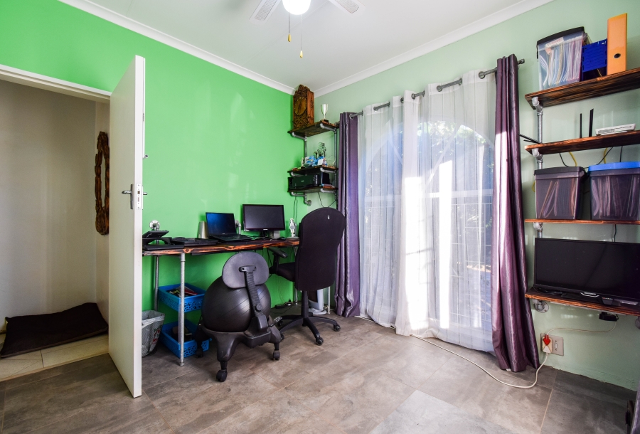 4 Bedroom Property for Sale in Wingate Park Gauteng