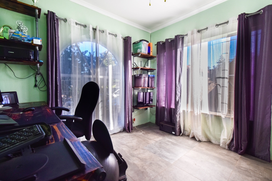 4 Bedroom Property for Sale in Wingate Park Gauteng