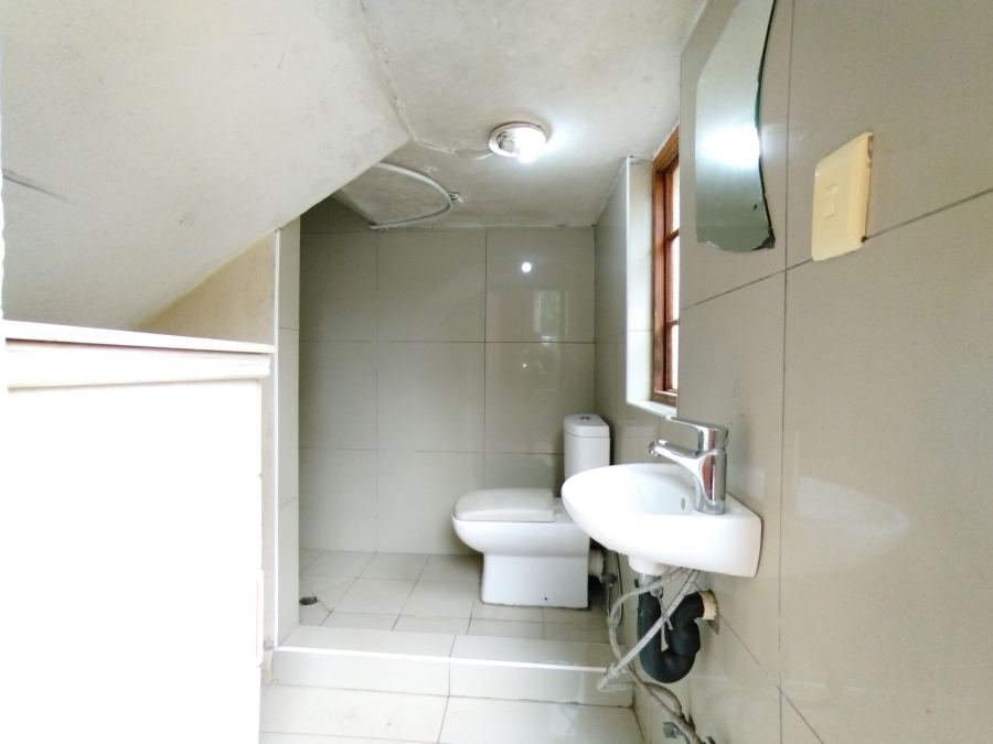 3 Bedroom Property for Sale in Nieuw Muckleneuk Gauteng