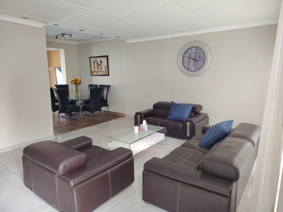 4 Bedroom Property for Sale in Blairgowrie Gauteng