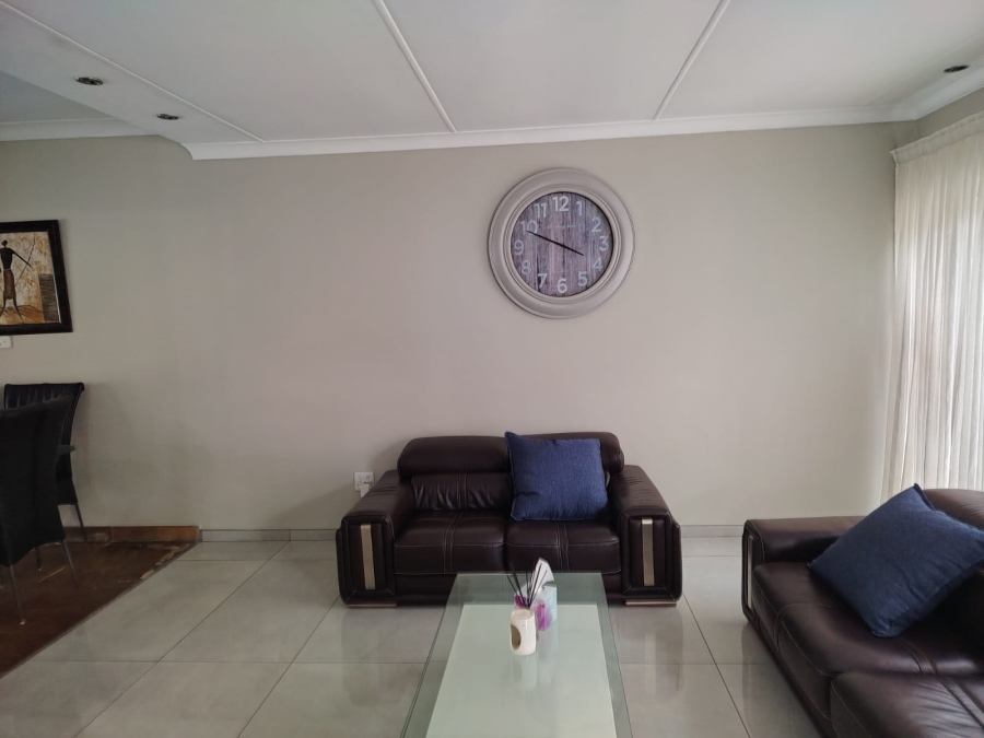 4 Bedroom Property for Sale in Blairgowrie Gauteng