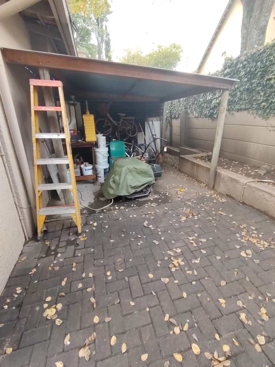 4 Bedroom Property for Sale in Blairgowrie Gauteng
