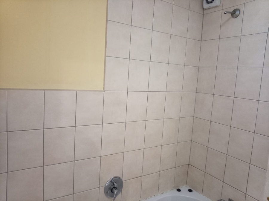 2 Bedroom Property for Sale in Pollak Park Gauteng