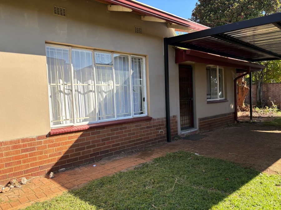 To Let 4 Bedroom Property for Rent in Villieria Gauteng