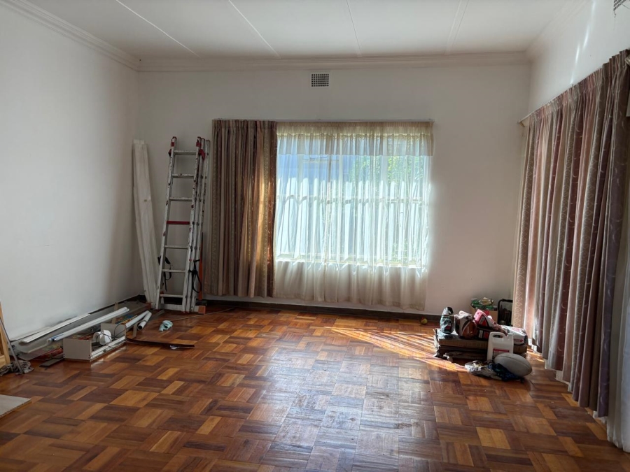 To Let 4 Bedroom Property for Rent in Villieria Gauteng
