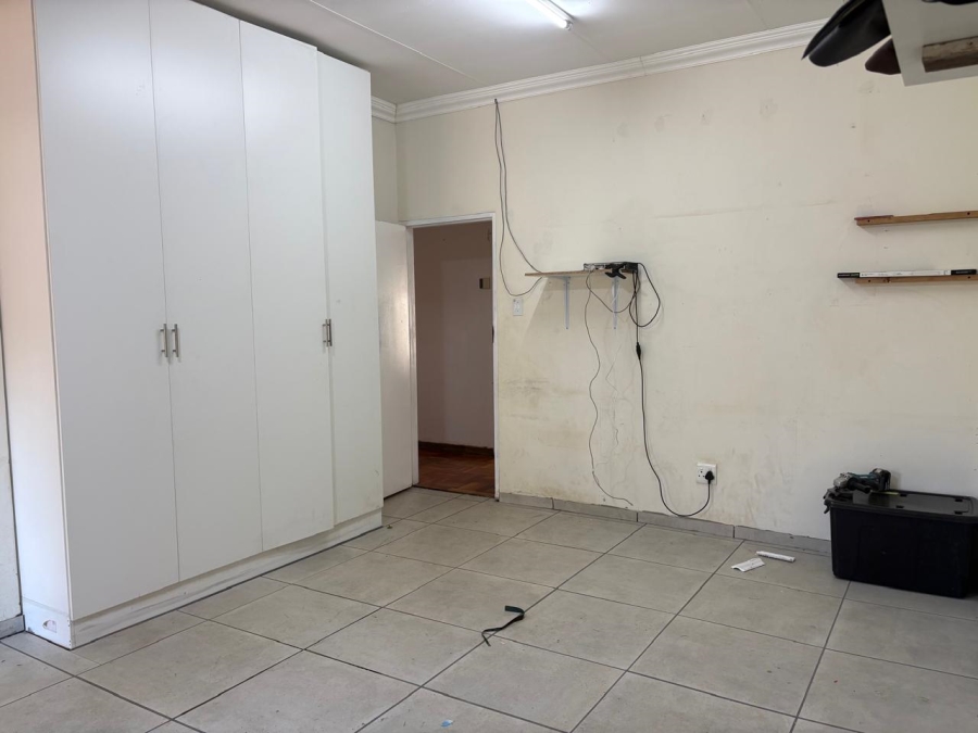 To Let 4 Bedroom Property for Rent in Villieria Gauteng