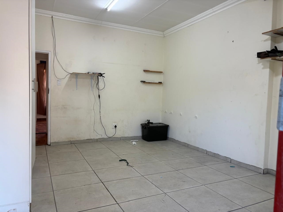 To Let 4 Bedroom Property for Rent in Villieria Gauteng