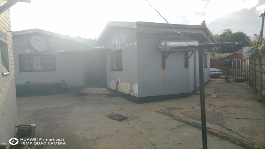 8 Bedroom Property for Sale in Vanderbijlpark CW 2 Gauteng