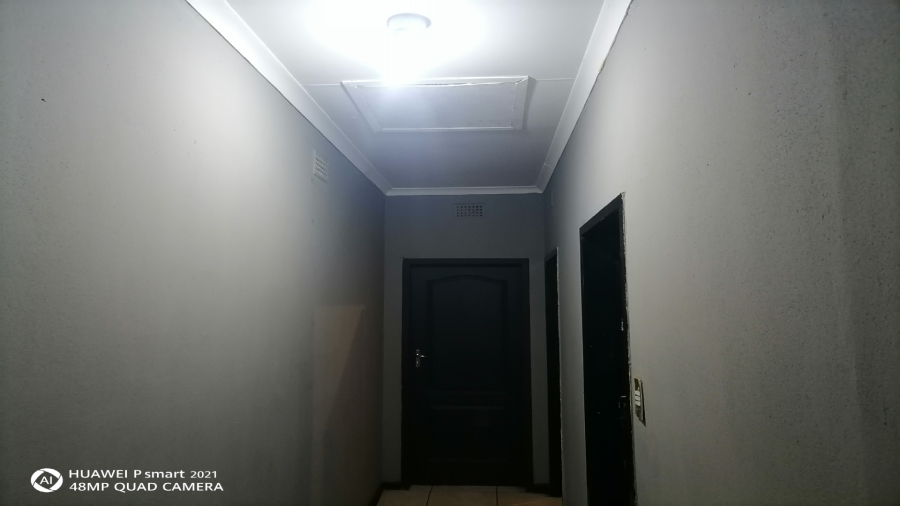 8 Bedroom Property for Sale in Vanderbijlpark CW 2 Gauteng