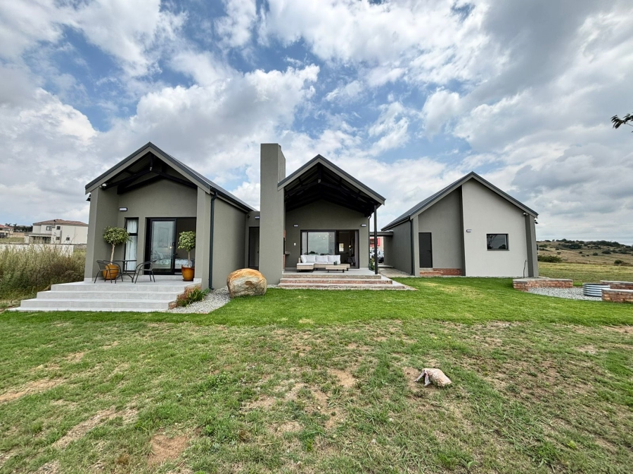 3 Bedroom Property for Sale in Berg En Dal Gauteng