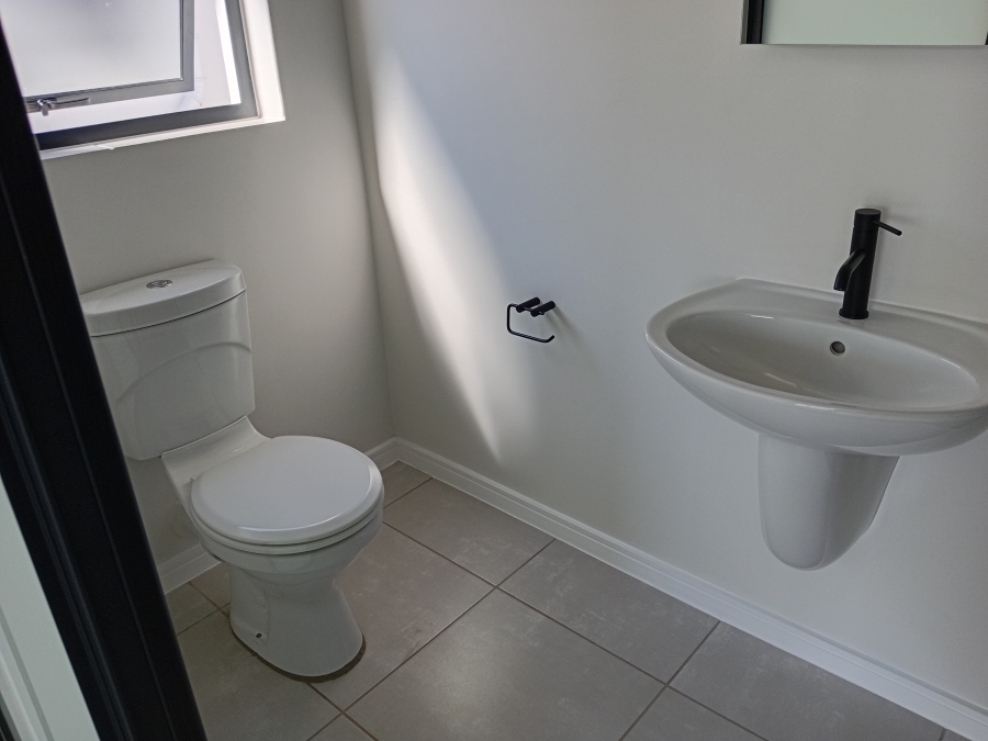 1 Bedroom Property for Sale in Willow Park Manor Gauteng