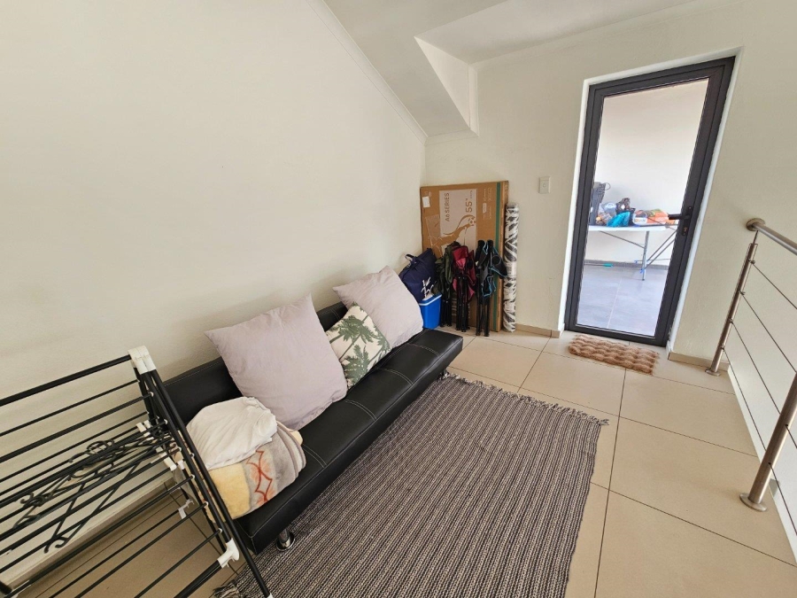 To Let 1 Bedroom Property for Rent in Fourways Gauteng