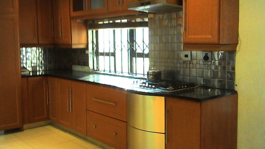 To Let 5 Bedroom Property for Rent in Paulshof Gauteng