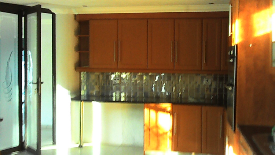 To Let 5 Bedroom Property for Rent in Paulshof Gauteng