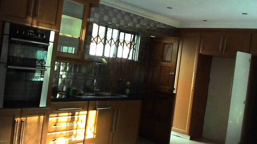 To Let 5 Bedroom Property for Rent in Paulshof Gauteng