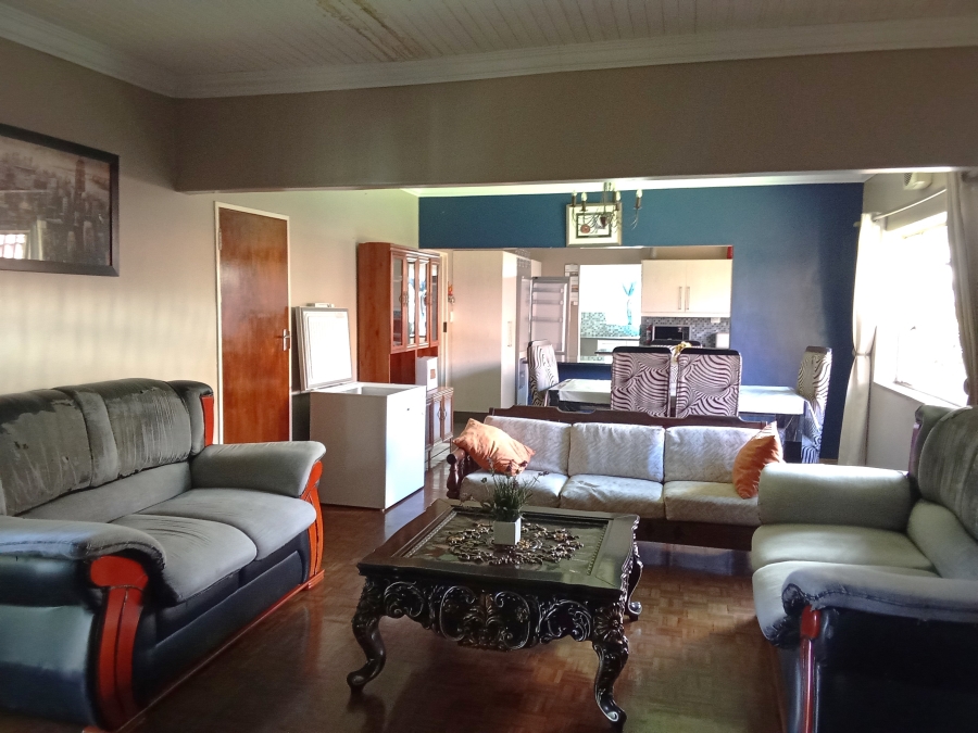 To Let 4 Bedroom Property for Rent in Raceview Gauteng