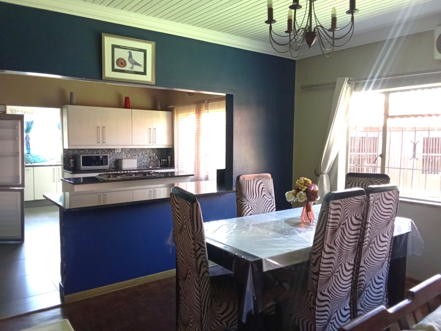 To Let 4 Bedroom Property for Rent in Raceview Gauteng