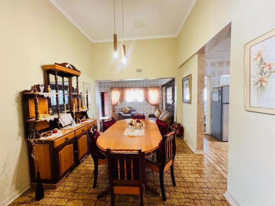 3 Bedroom Property for Sale in Brackendowns Gauteng