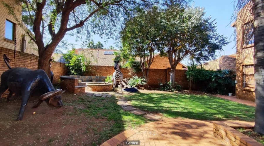 4 Bedroom Property for Sale in Meyersdal Gauteng