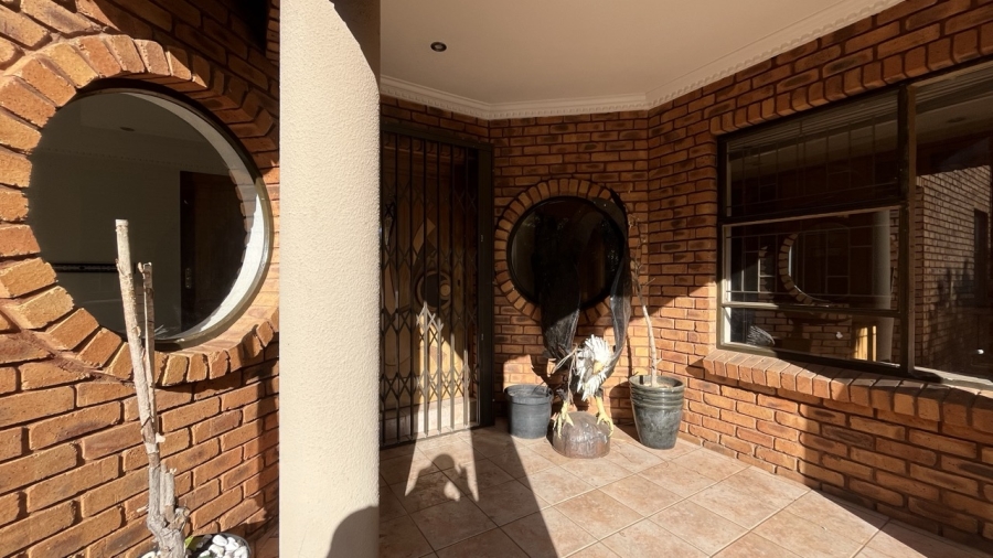 4 Bedroom Property for Sale in Meyersdal Gauteng