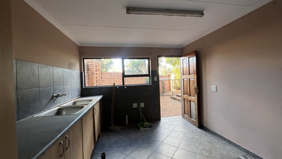 4 Bedroom Property for Sale in Meyersdal Gauteng