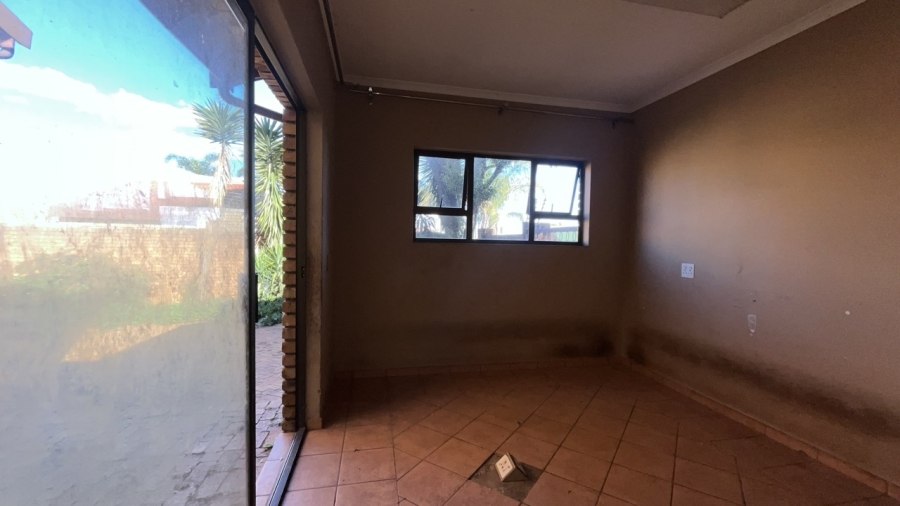 4 Bedroom Property for Sale in Meyersdal Gauteng
