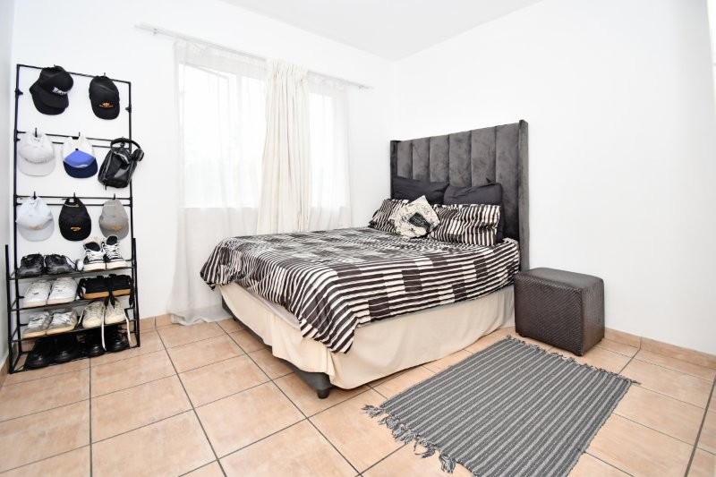 2 Bedroom Property for Sale in Noordhang Gauteng