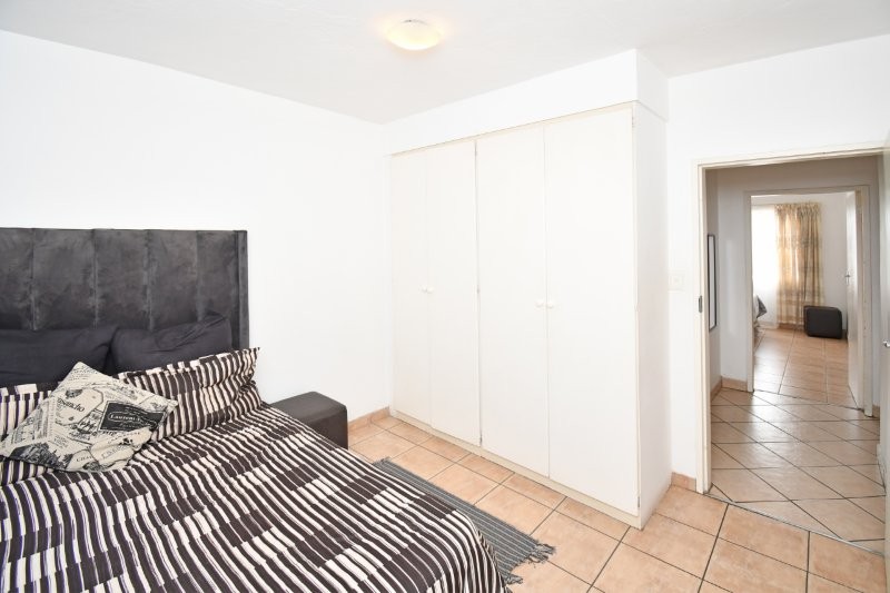 2 Bedroom Property for Sale in Noordhang Gauteng