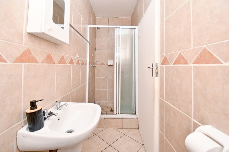 2 Bedroom Property for Sale in Noordhang Gauteng