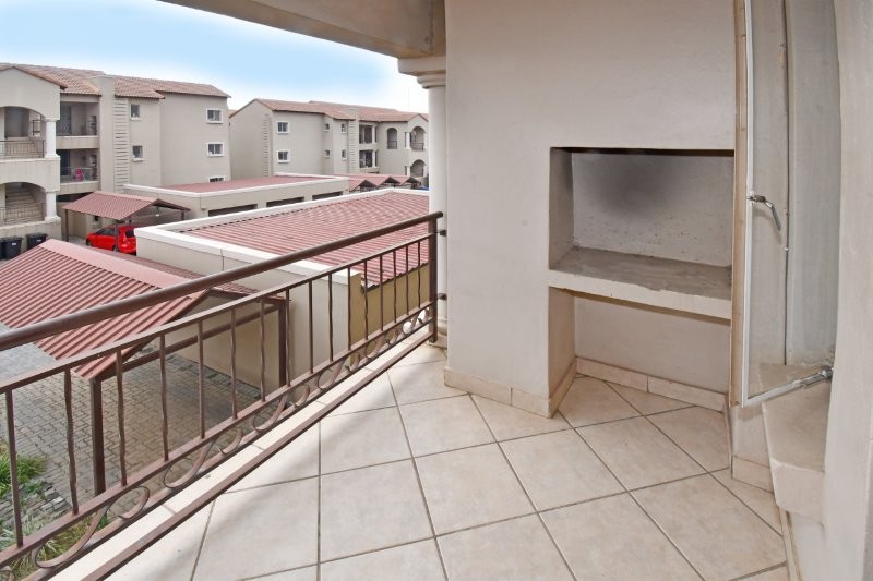 2 Bedroom Property for Sale in Noordhang Gauteng