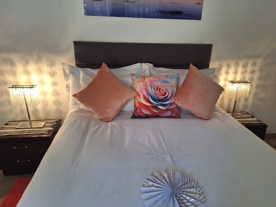 To Let 1 Bedroom Property for Rent in Heuningklip Gauteng