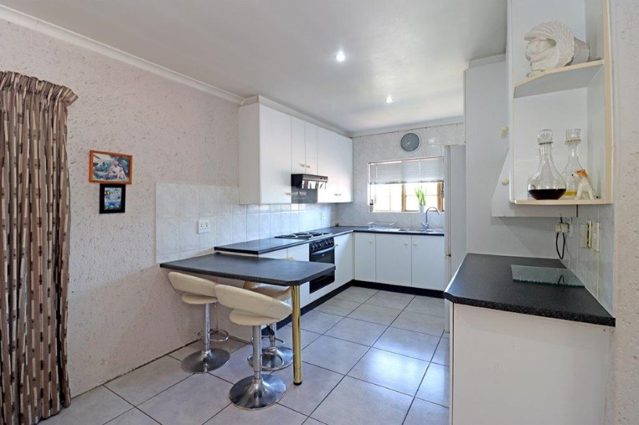 3 Bedroom Property for Sale in Dowerglen Ext 5 Gauteng