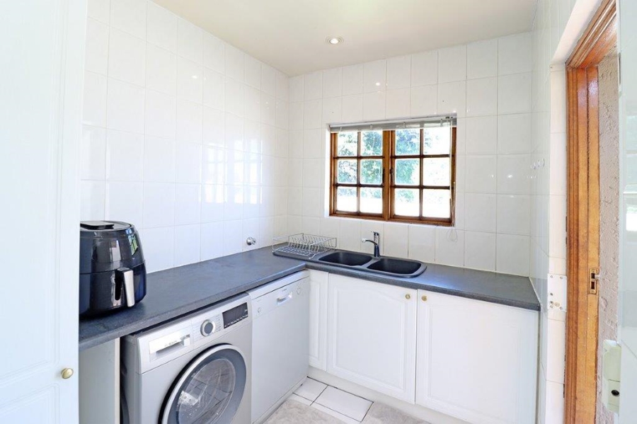 3 Bedroom Property for Sale in Dowerglen Ext 5 Gauteng
