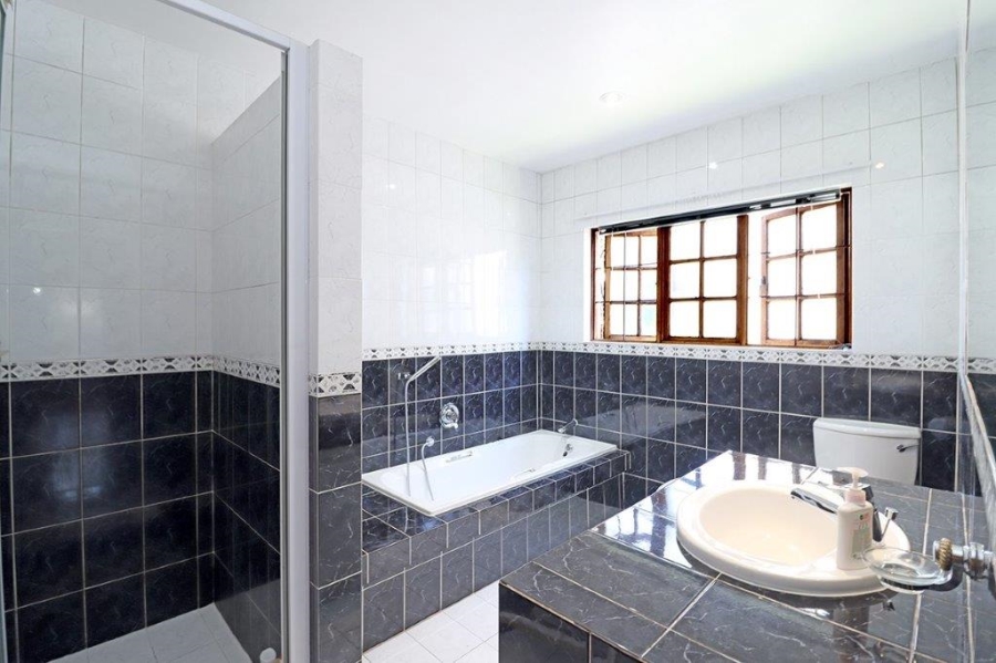 3 Bedroom Property for Sale in Dowerglen Ext 5 Gauteng