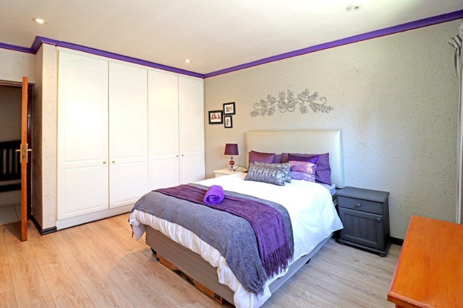 3 Bedroom Property for Sale in Dowerglen Ext 5 Gauteng