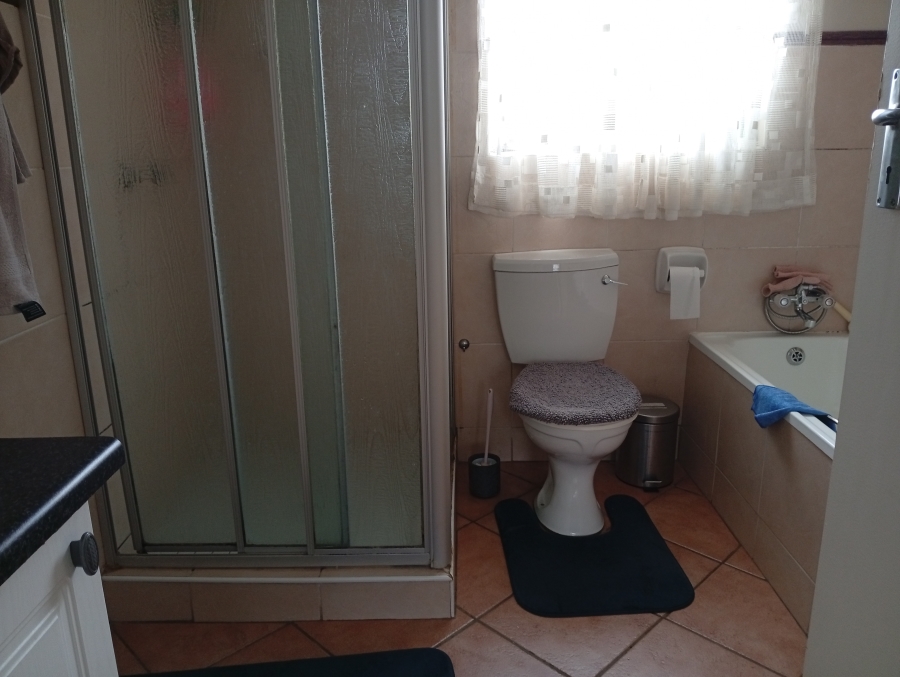 2 Bedroom Property for Sale in Equestria Gauteng