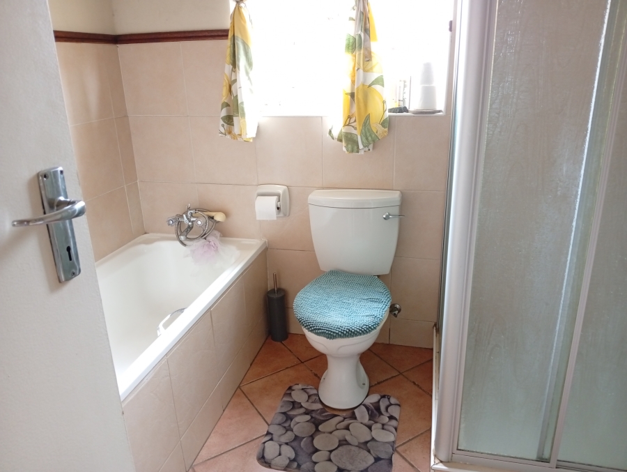 2 Bedroom Property for Sale in Equestria Gauteng